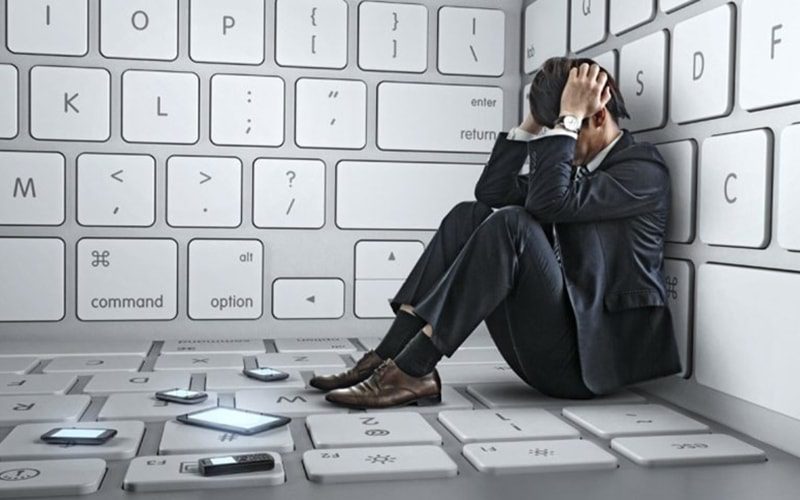 Teknoloji Bağımlılığı Nedir? Nasıl Önlenir?